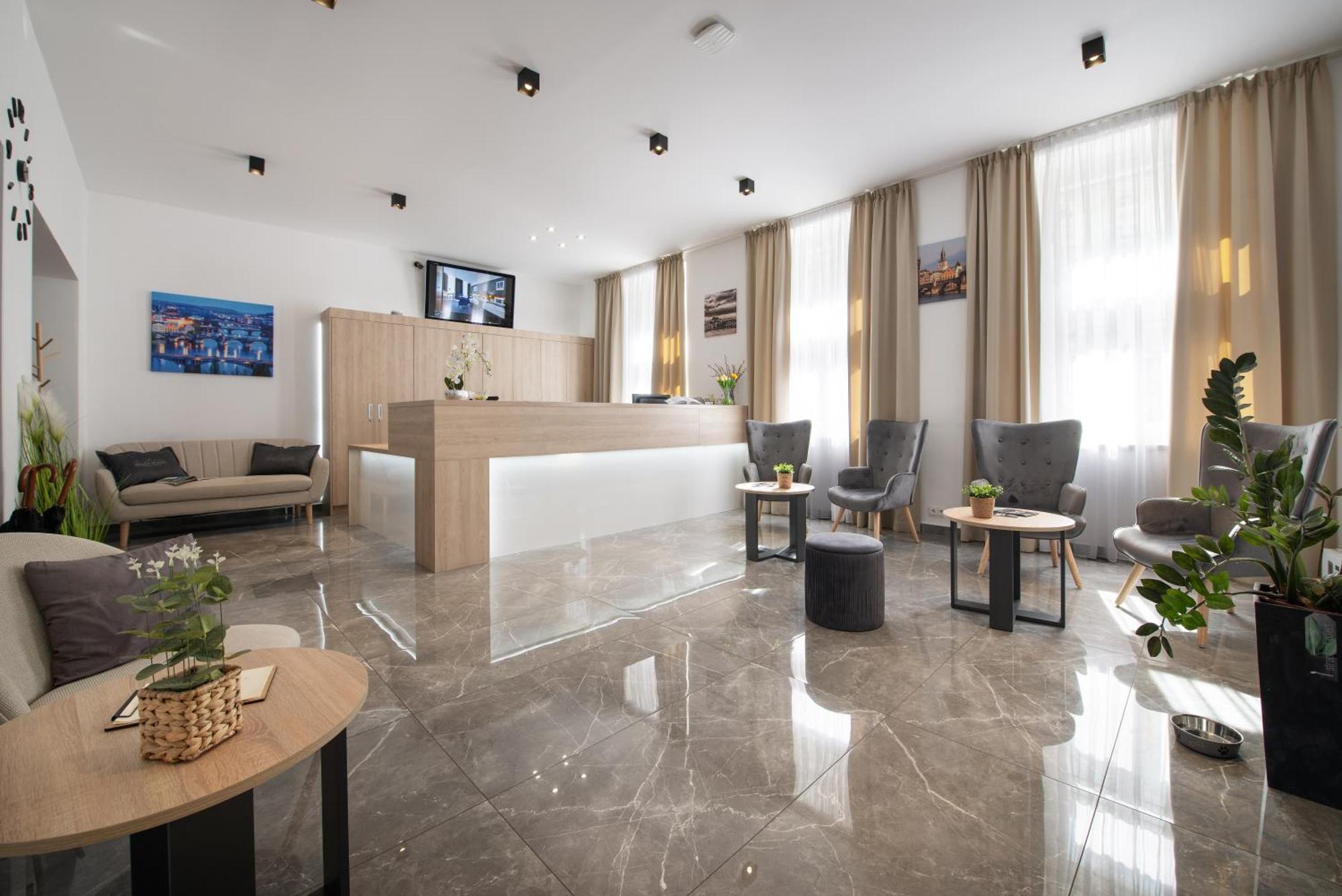 Prague Season Three Stars Hotel Kültér fotó